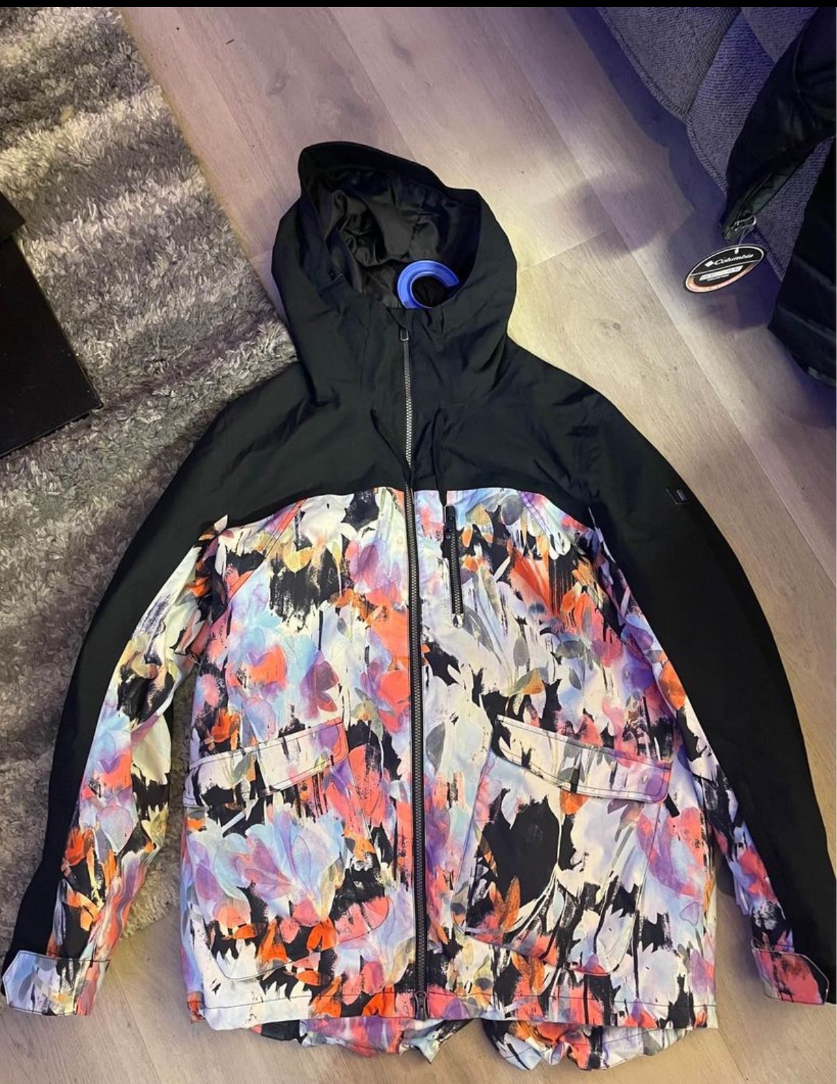 BRAND NEW ROXY SKI JACKET (w/ tags) - photo 3