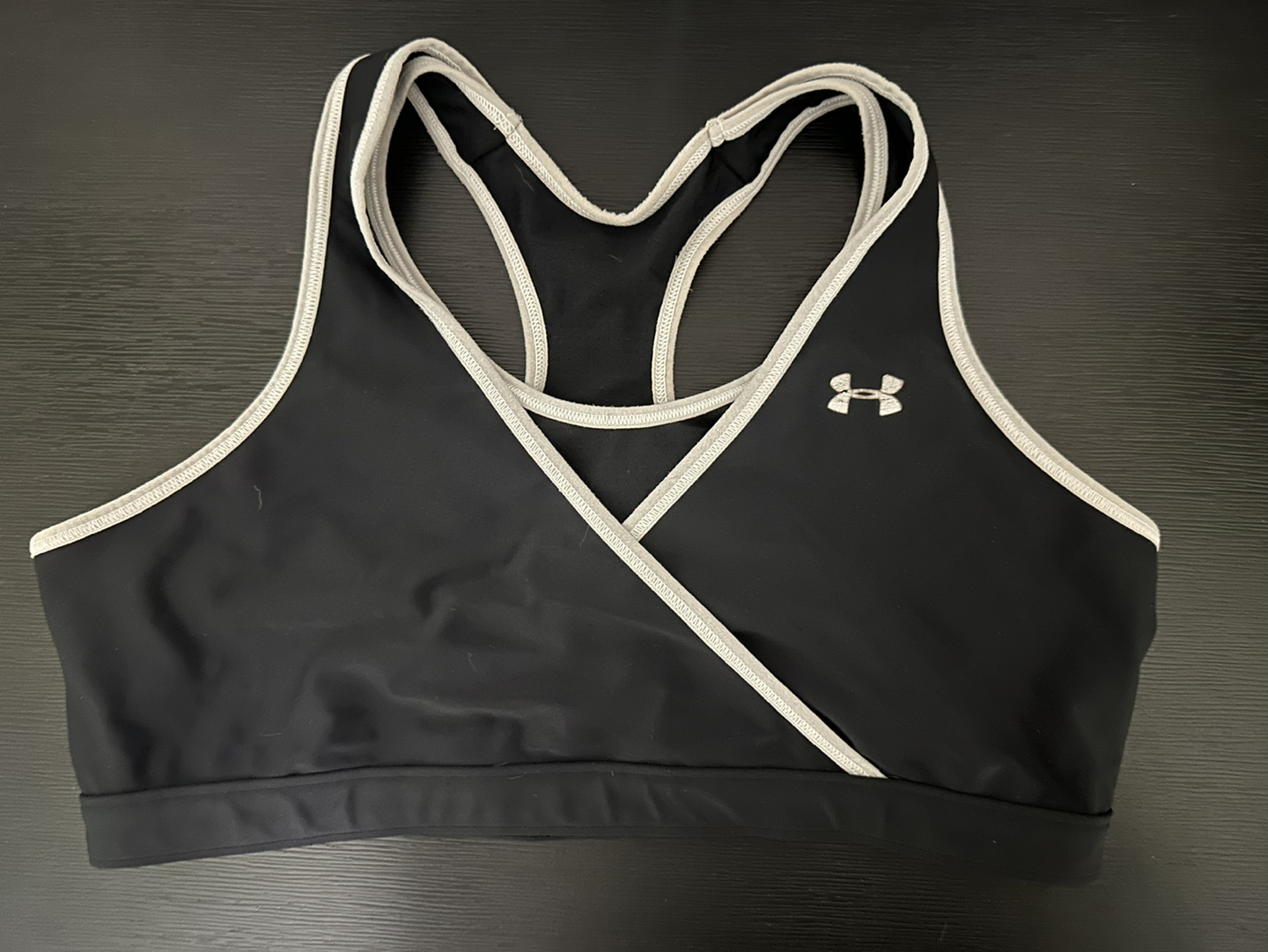 Sports bra thumbnail