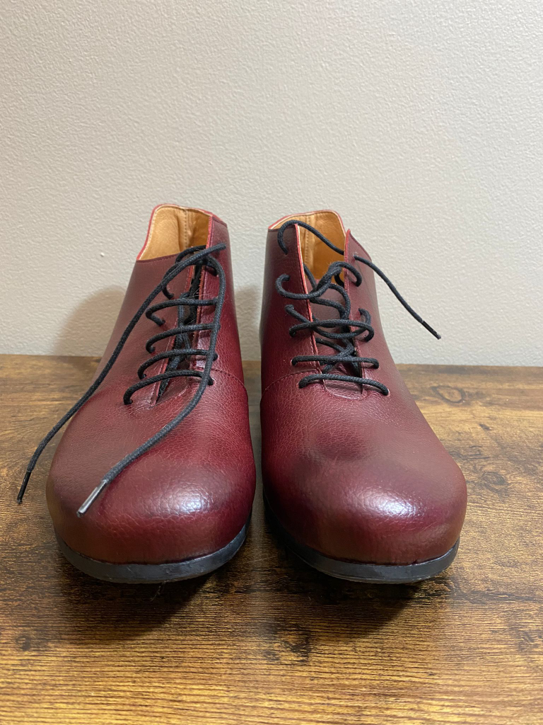 john fluevog vegan vogs RADIO CJRT LACE-UP ANKLE BOOT Red Vegan - photo 5