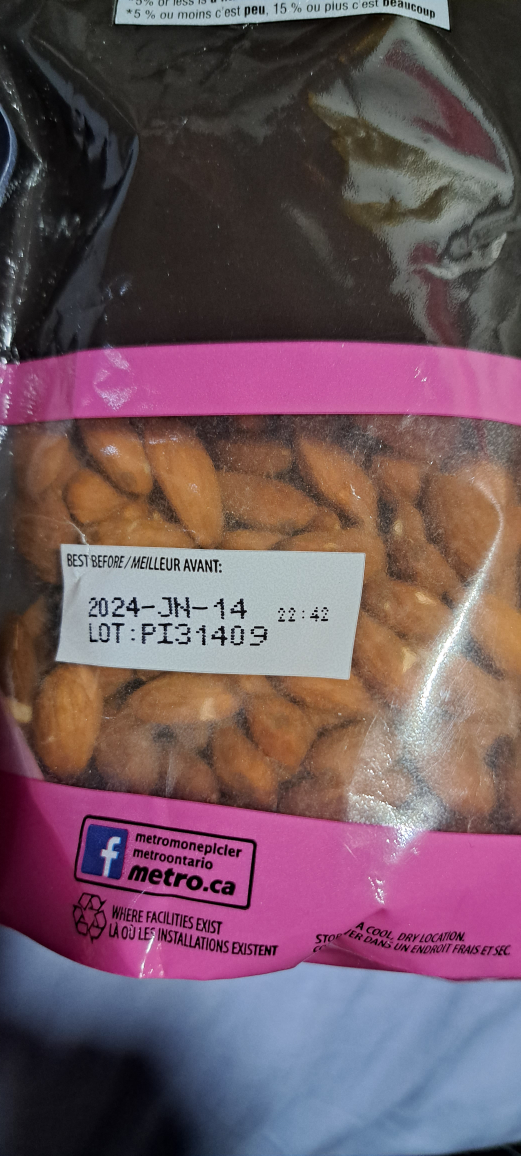 FREE Natural almonds 1 kg image indicator(2)