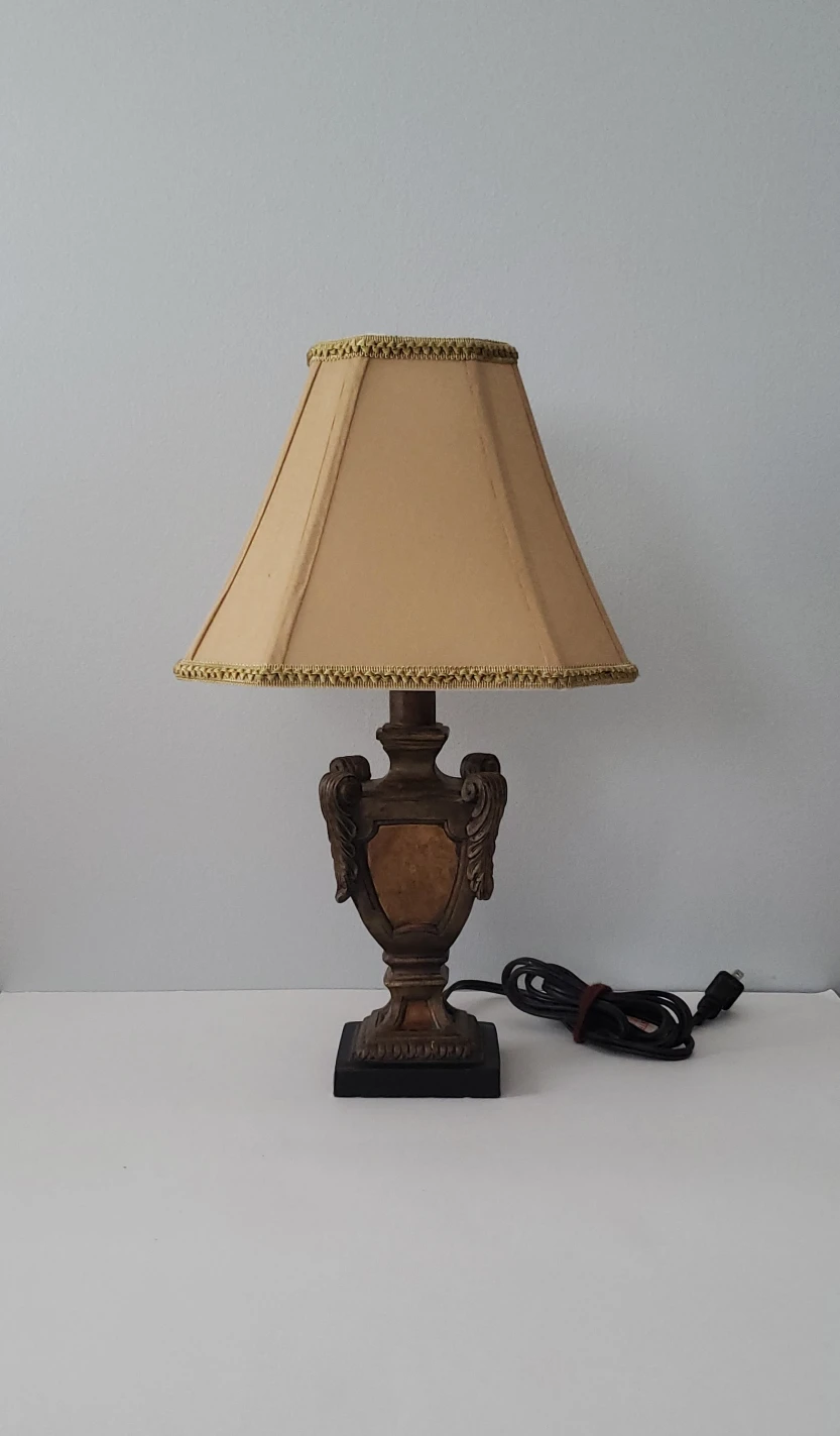 🎁 🛋 Authentic Bombay Decorative Lamp💡#SellingSpree