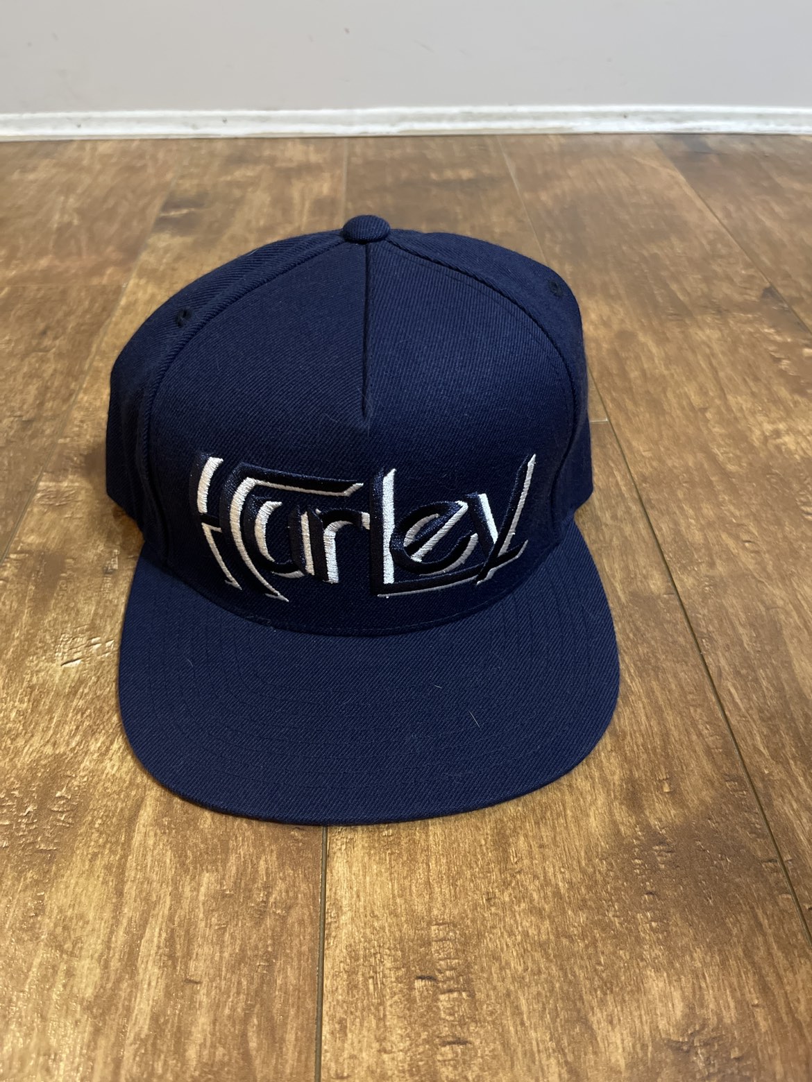🎁 Brand new baseball cap thumbnail