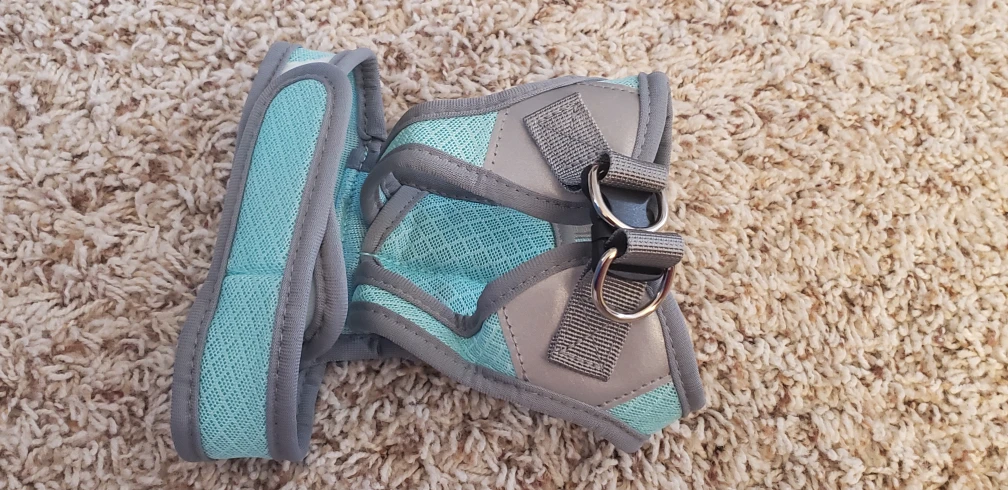 small harness thumbnail