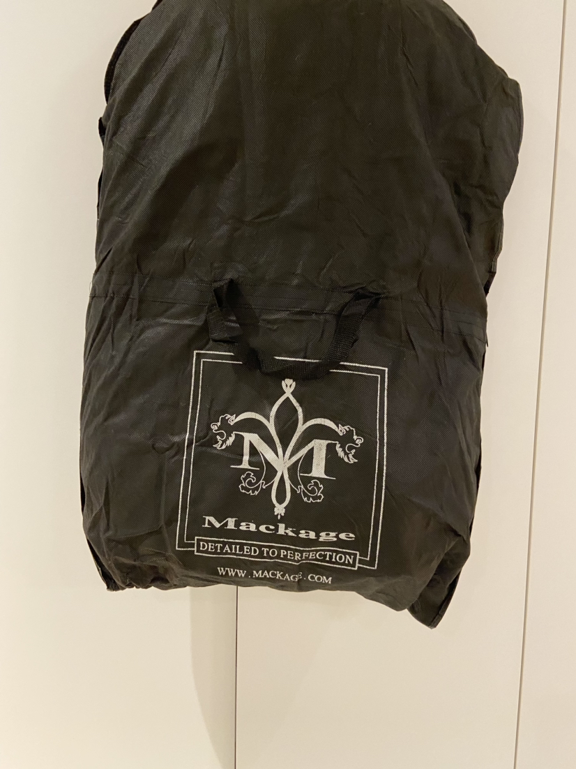 Mackage cream winter coat size XS image indicator(9)