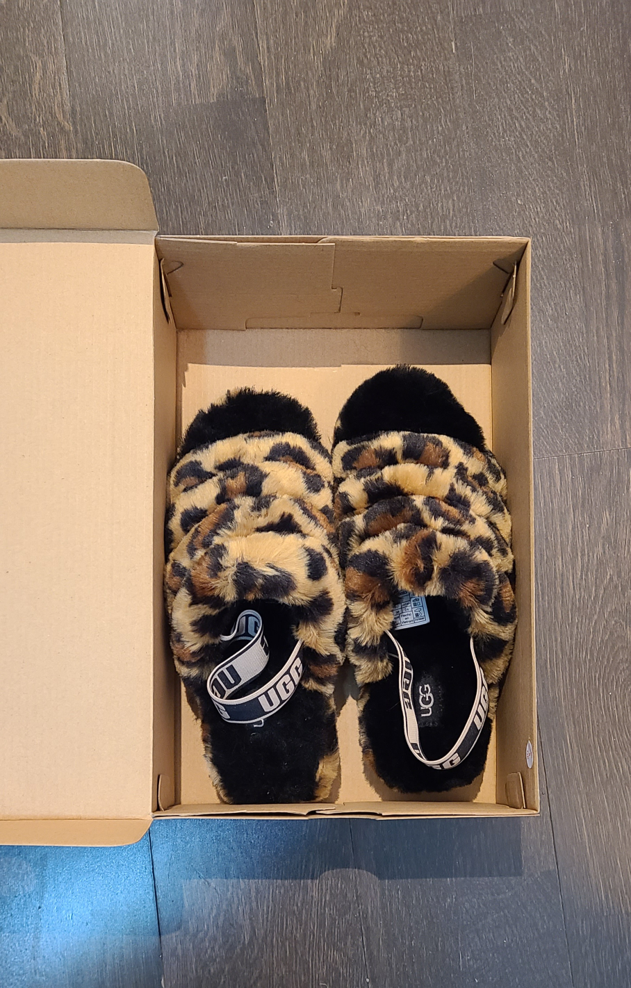 BNIB Ugg Yeah Slide thumbnail