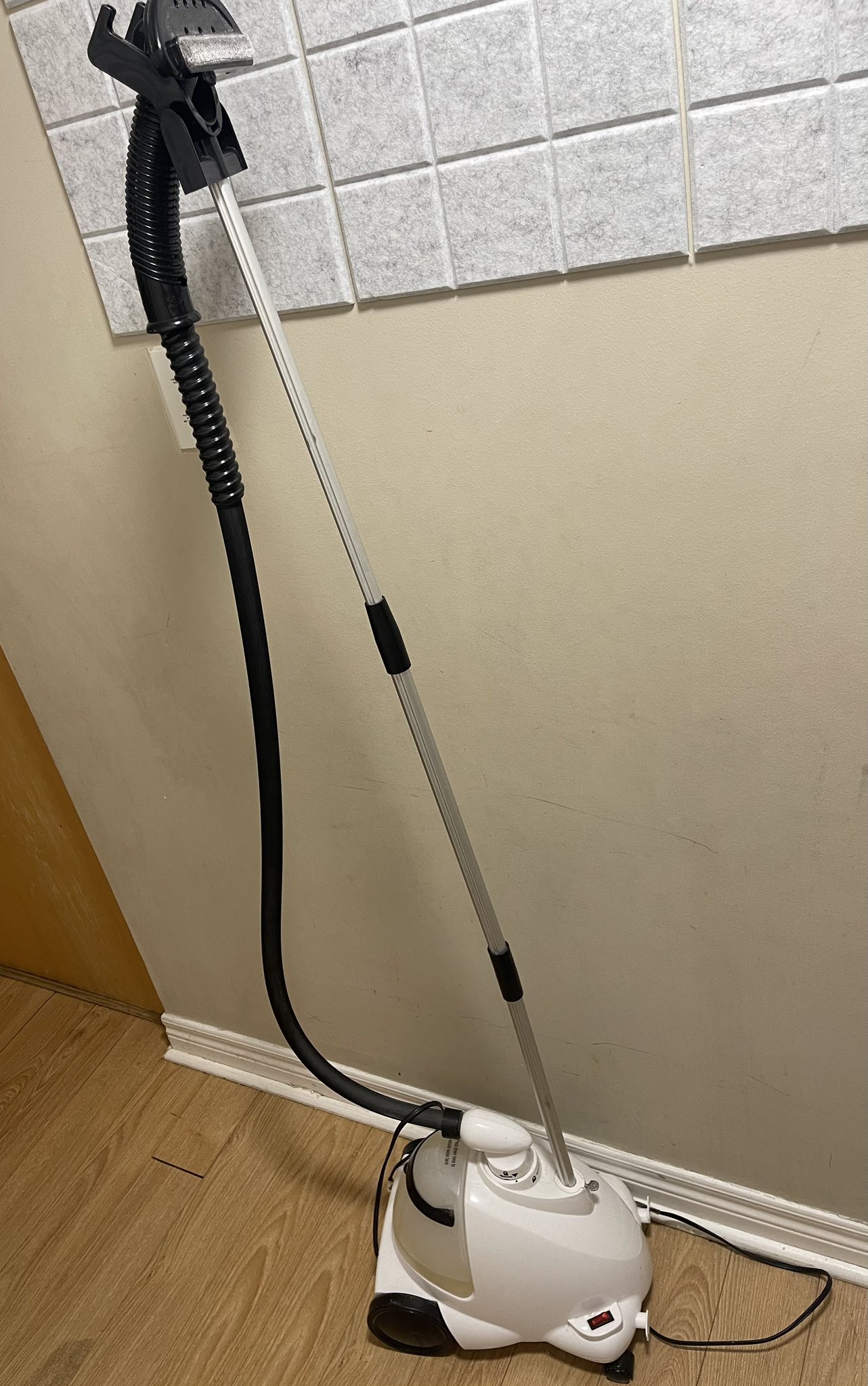 Conair garment steamer thumbnail