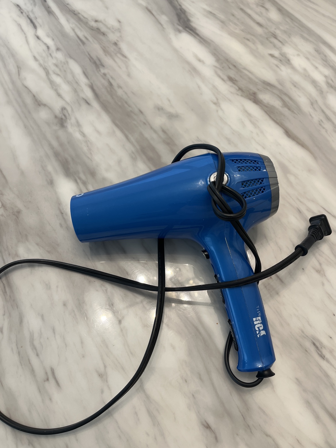 Hair dryer