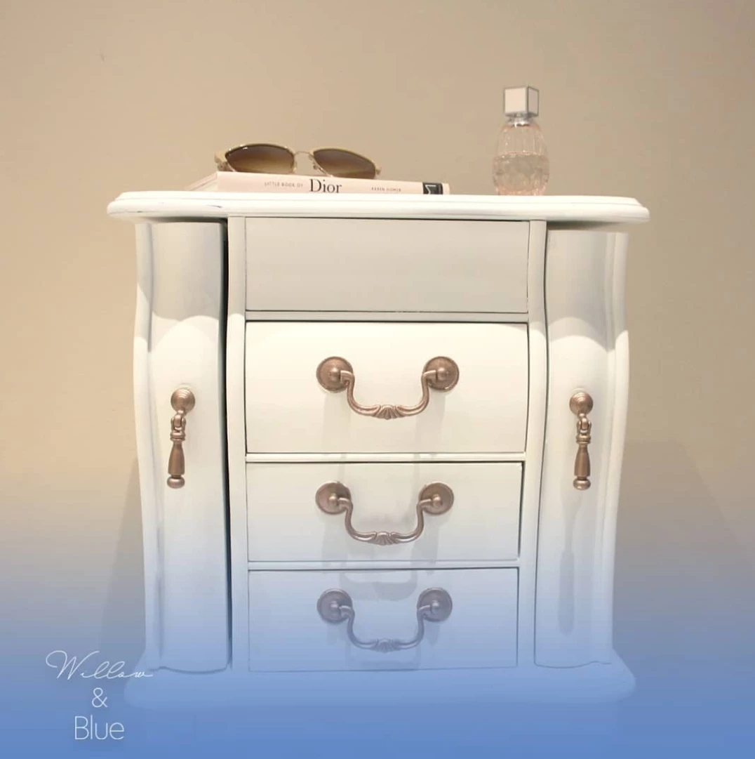 Elegant Refinished Free Standing Jewellery Box! - photo 2