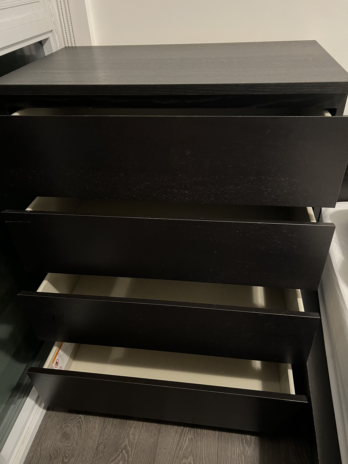 4 Drawer Malm dresser - photo 3