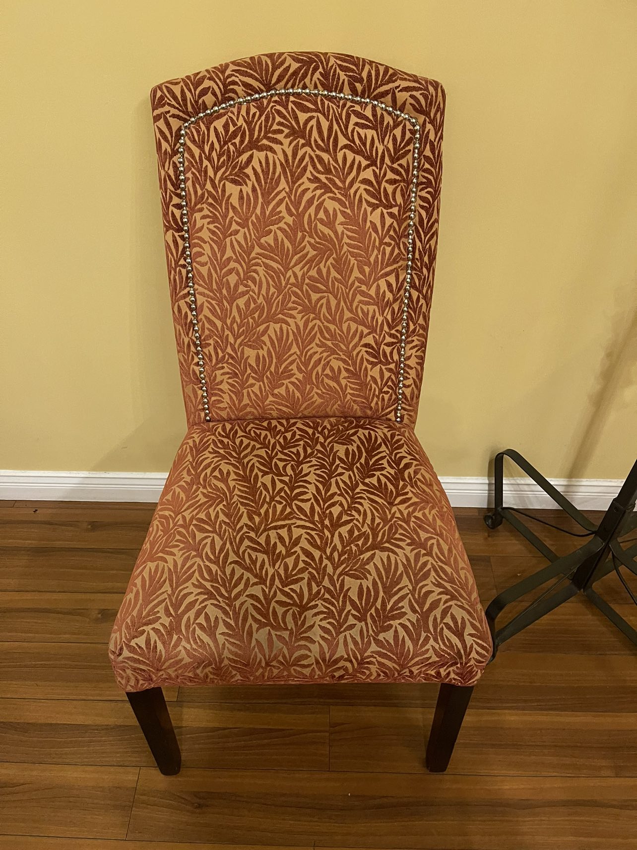 4 dining chairs