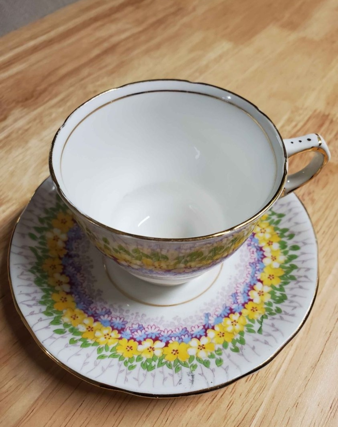 Royal Stafford Glendale series image indicator(2)