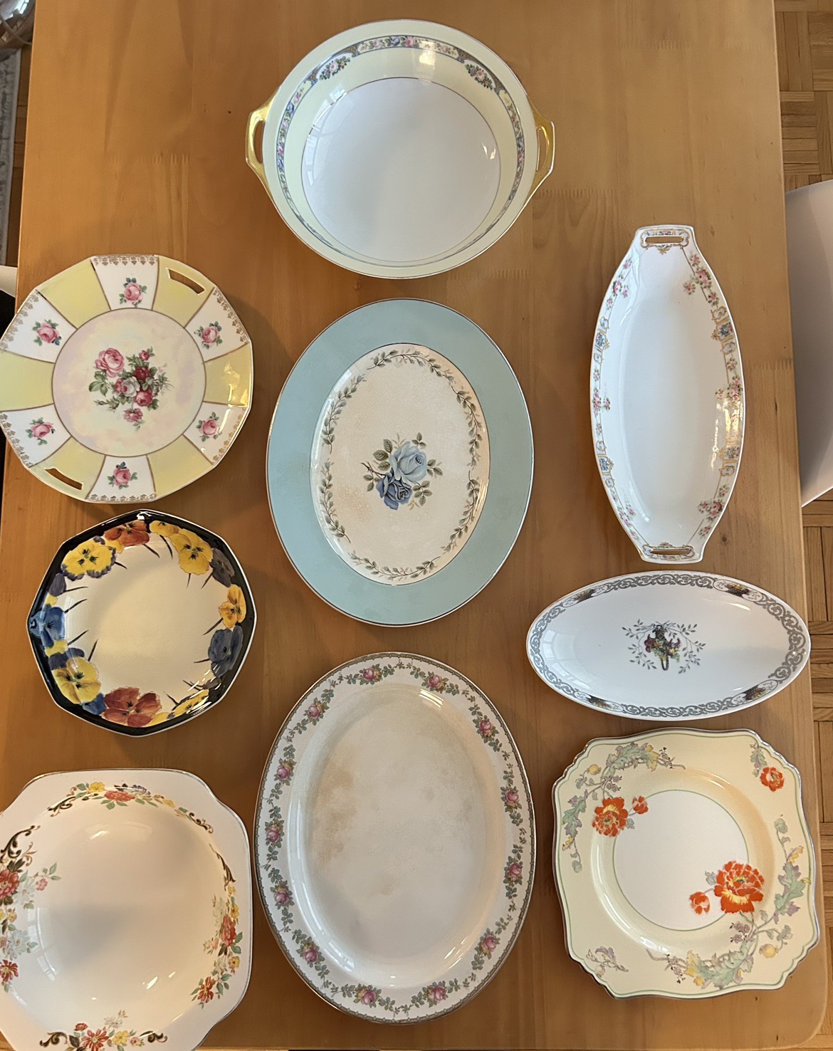 Vintage plates