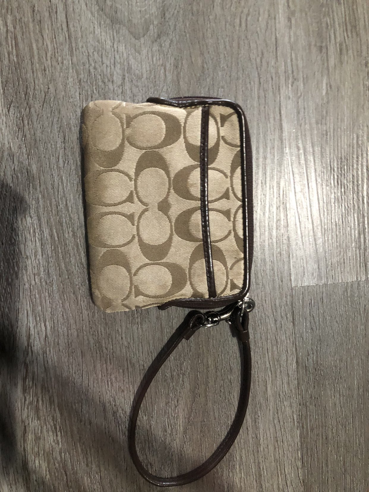 Michael Kors and Coach Wristlets - photo 4