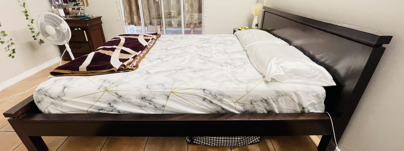 Queen bed frame - photo 4
