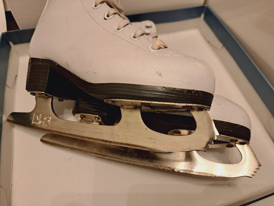 Skates Young Girls / Youth image indicator(3)