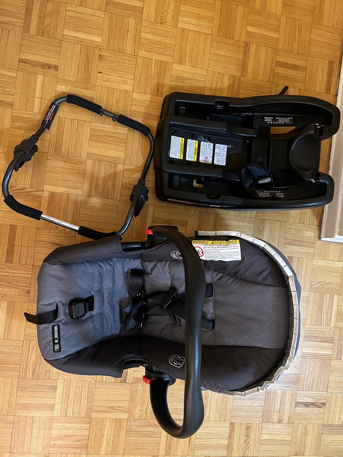 Graco infant carseat - photo 2