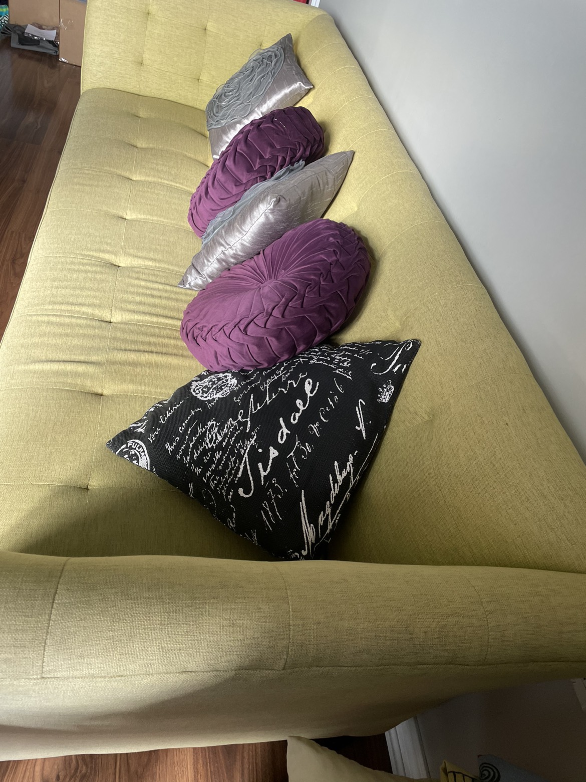 Design Replublic sofa