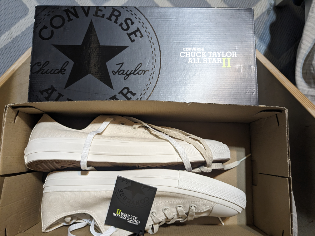New Converse Shoes (10.5) - photo 4