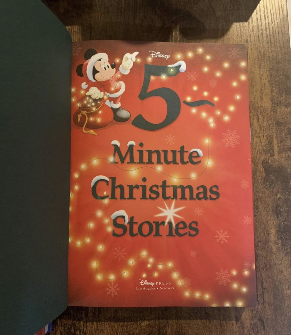 Hardcover Children’s Books - Disney 5 Minute Stories Collection image indicator(10)