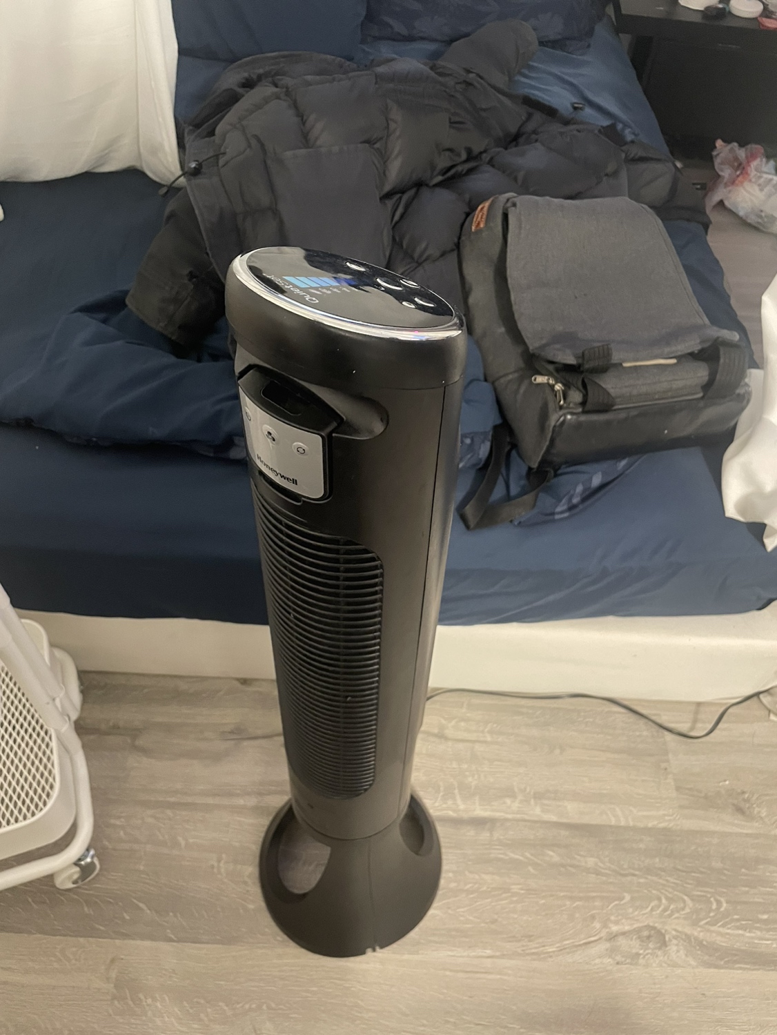 Tower Fan - Honeywell HYF290BCM1 QuietSet® 8 Whole Room 40” - photo 2