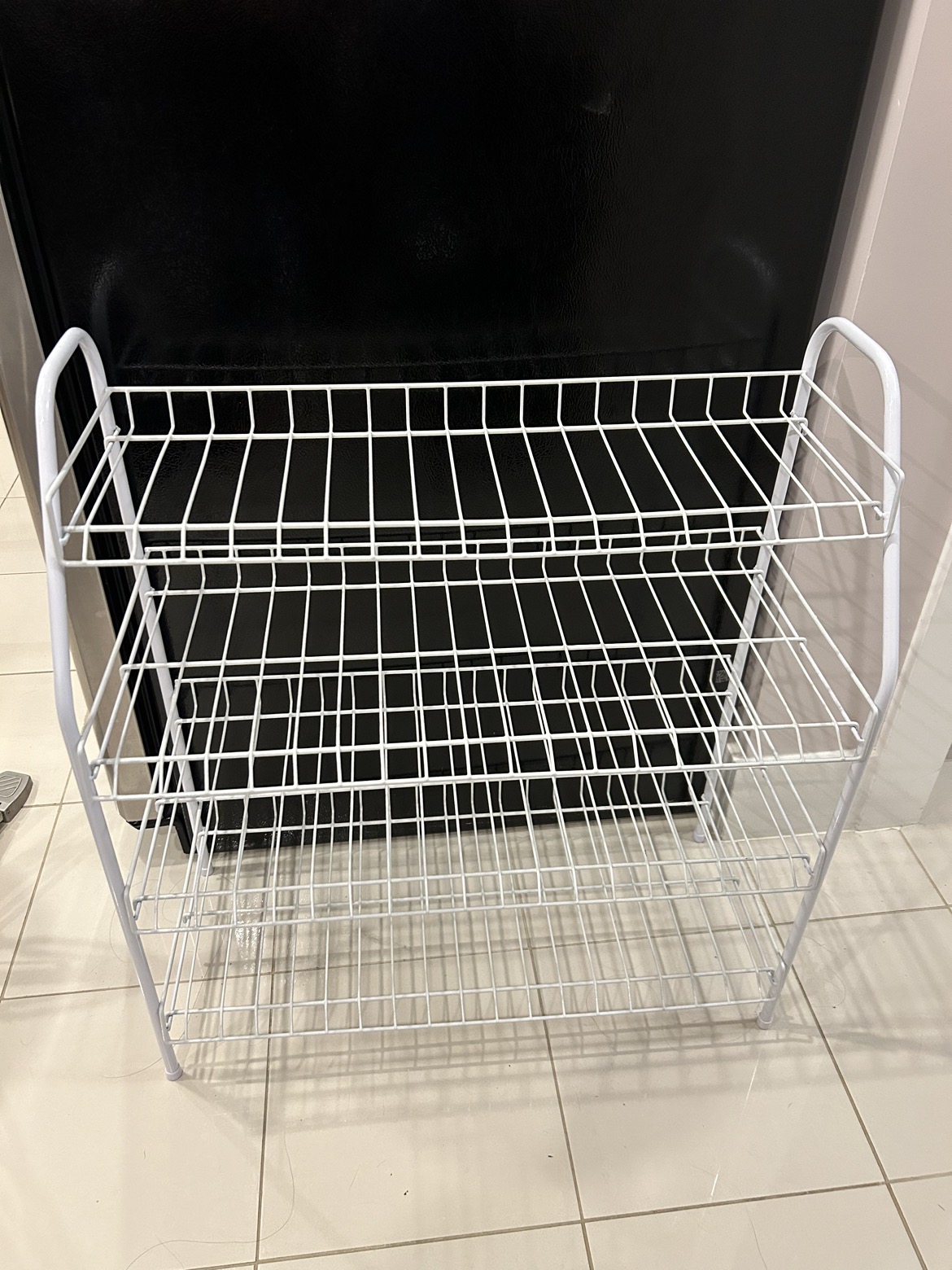 Shoe rack thumbnail