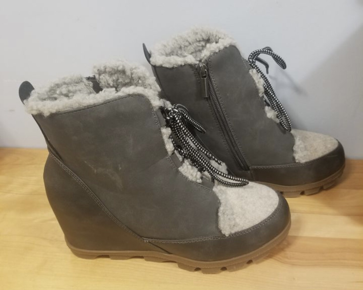 Maurice’s Winter Boots Sz.7.5 image indicator(2)