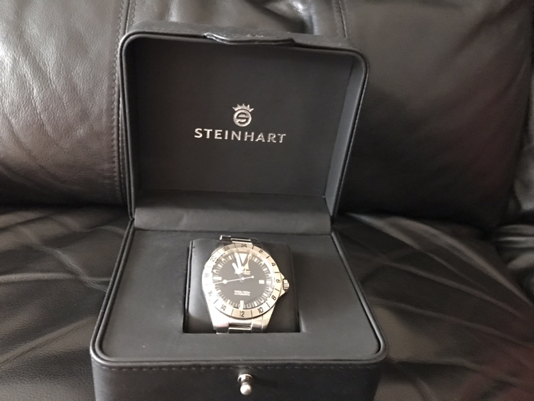 Steinhart Ocean Vintage GMT Men’s watch image indicator(2)