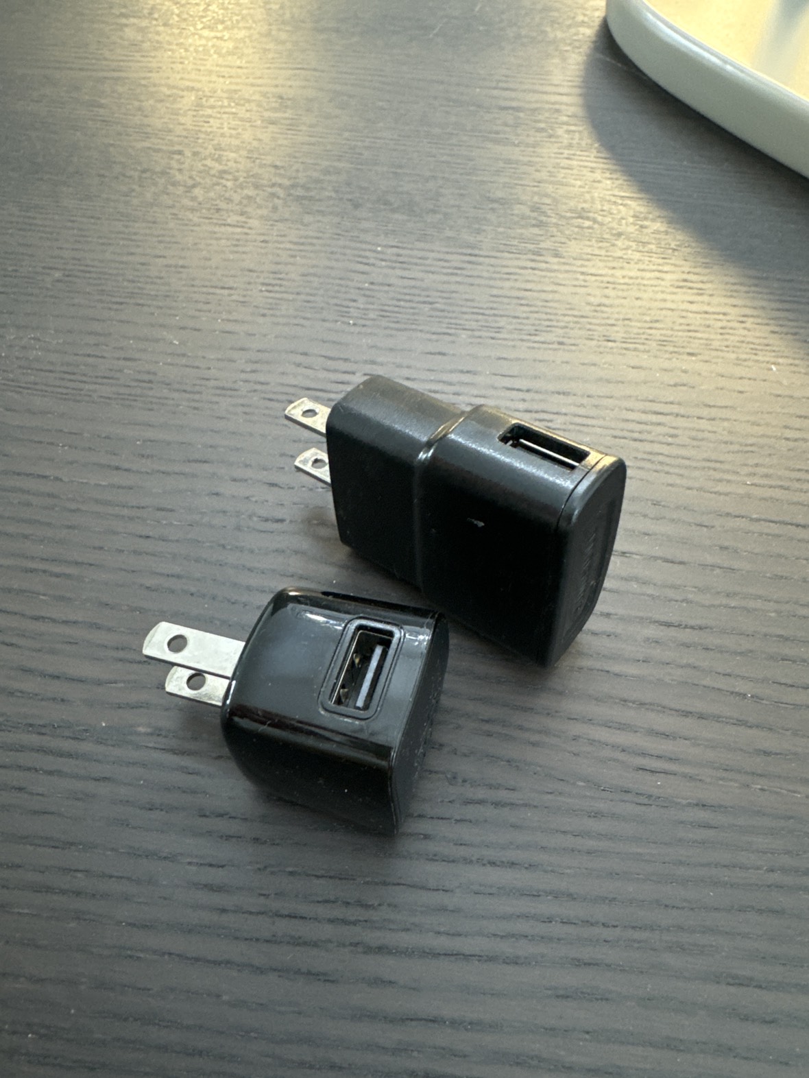 USB to wall Plugs #freecycle thumbnail