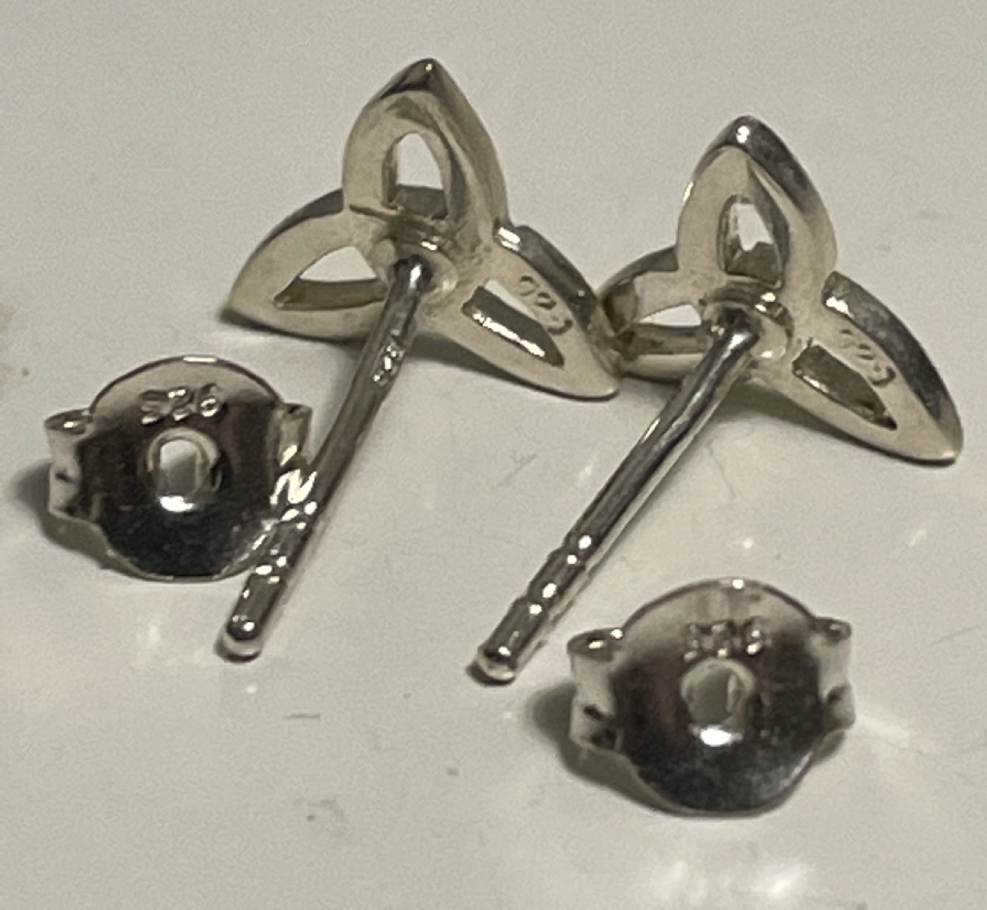 Triquetra design 925 sterling silver stud earrings image indicator(5)