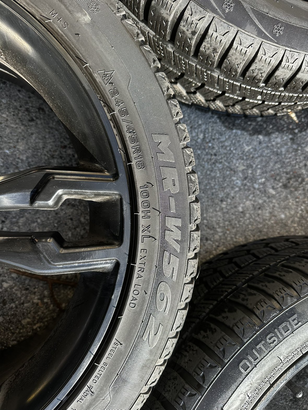 Set Winter rims and tire - photo 5