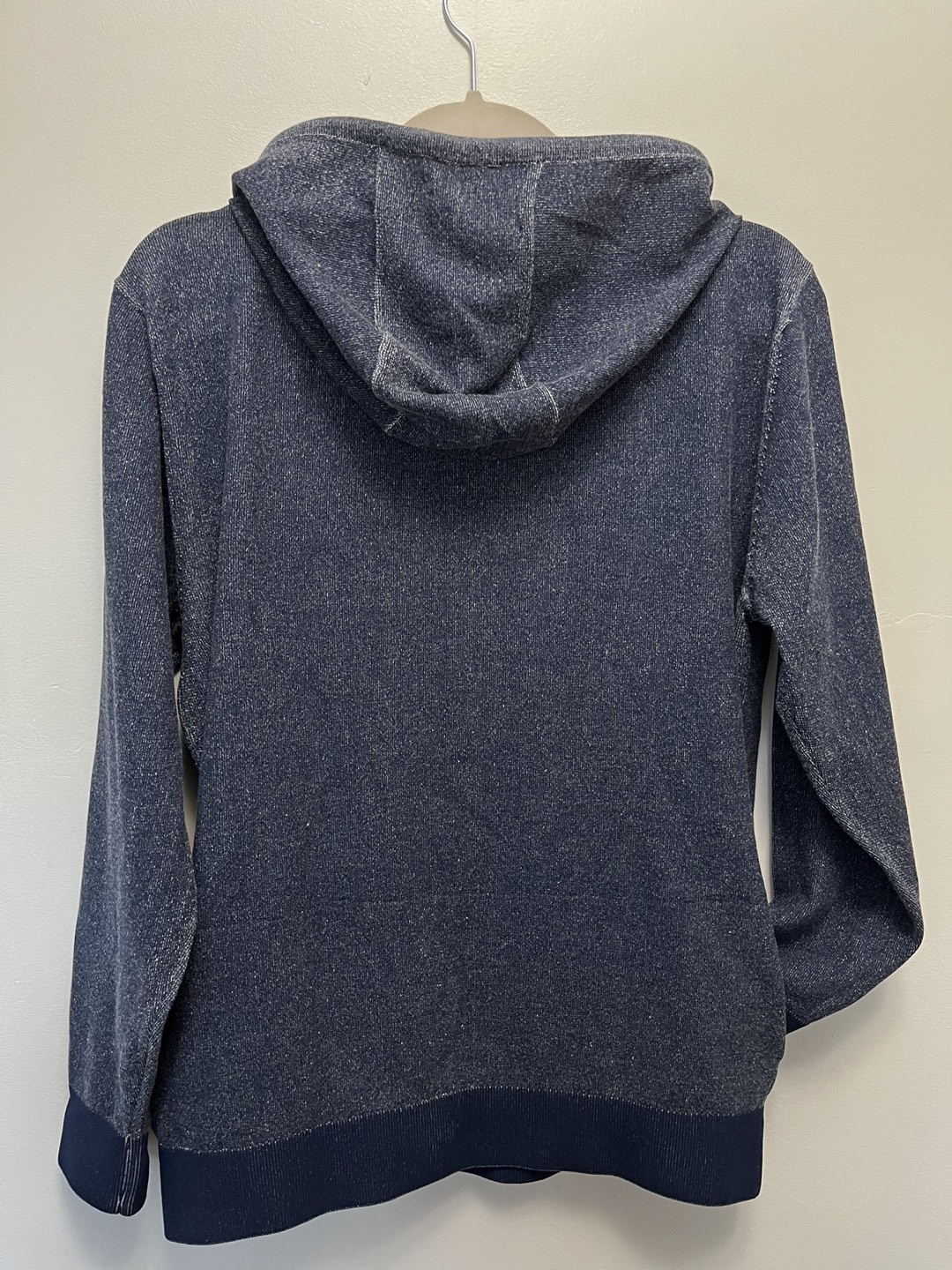 BNWT The North Face knitted hoodie image indicator(4)