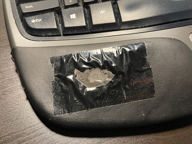 Microsoft ergonomic keyboard 4000 wired #freecycle image indicator(4)