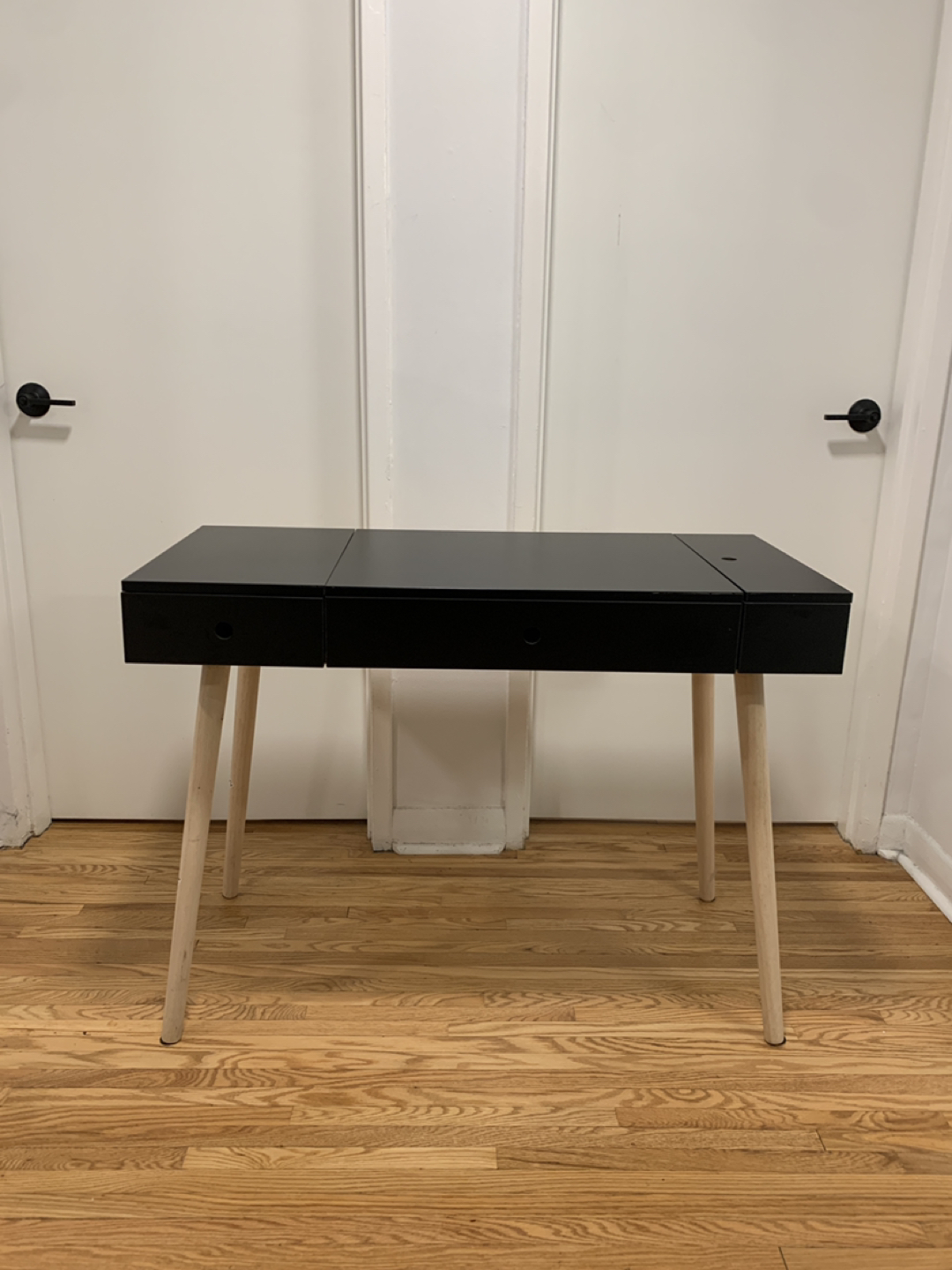 Office Table - photo 2