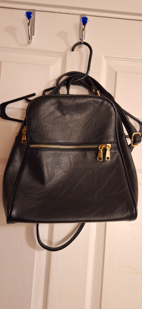 Black vegan black comfortable purse/backpack