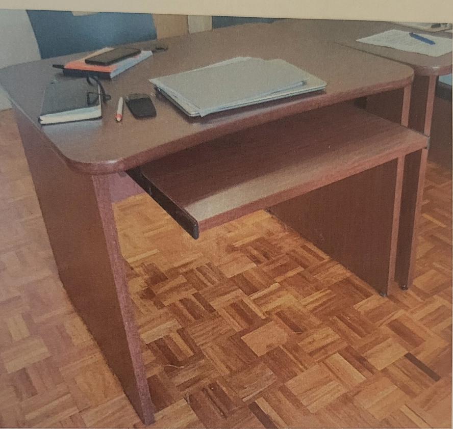 Computer Table #SellingSpree - photo 2
