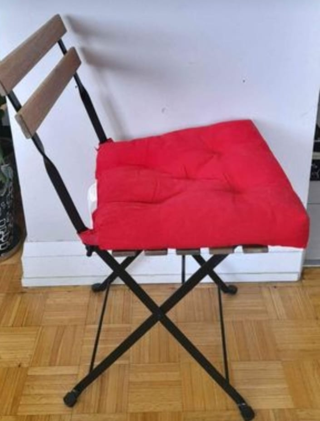Ikea Patio set (Table +2 chairs) image indicator(2)