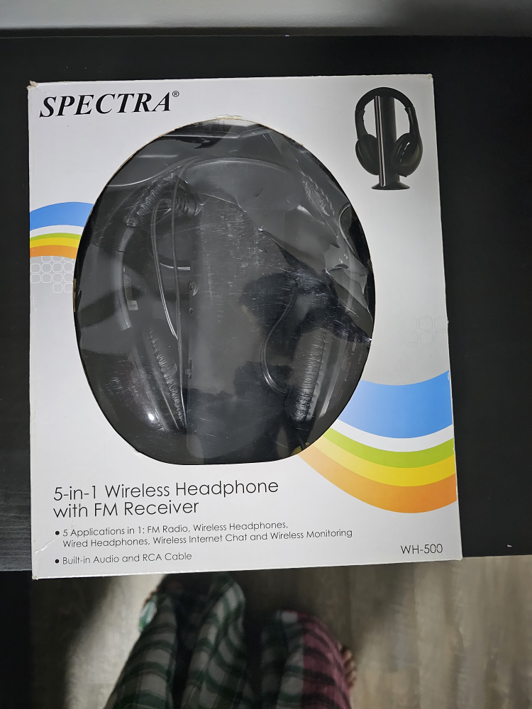 Brand new Spectra 5 in 1 wireless headphones🎁 thumbnail