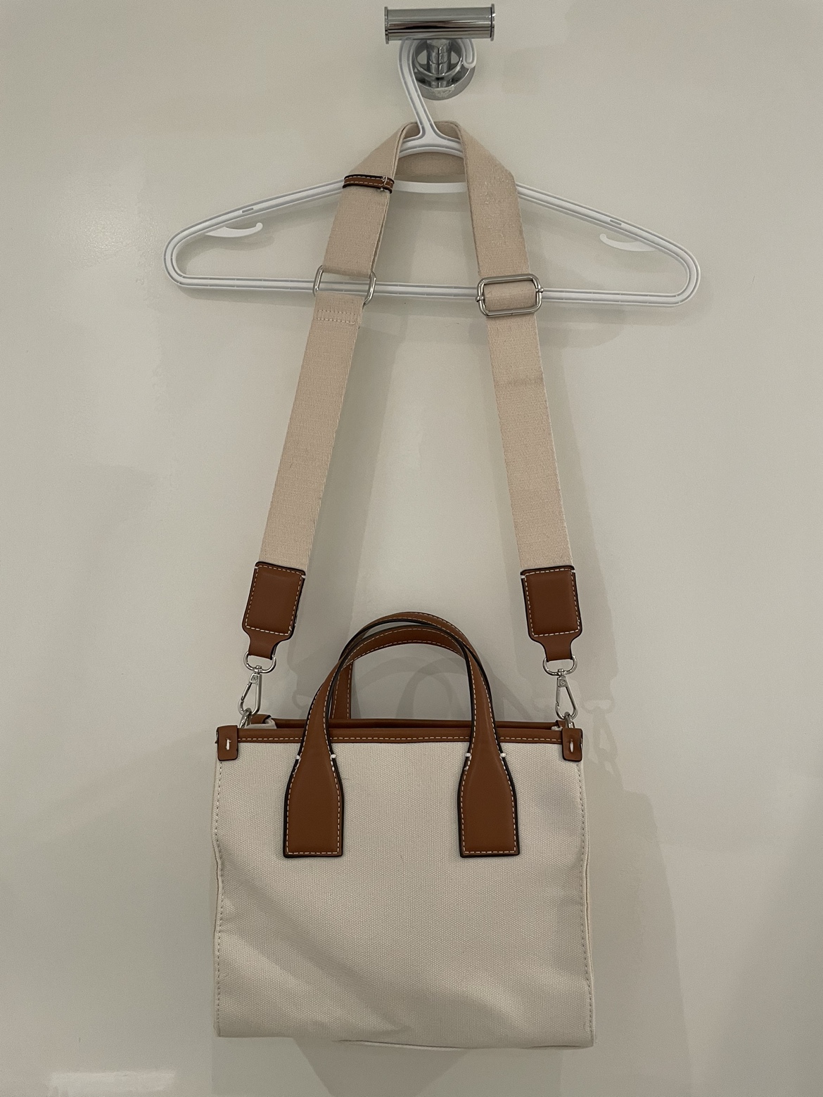 $10 for 2 Purses thumbnail