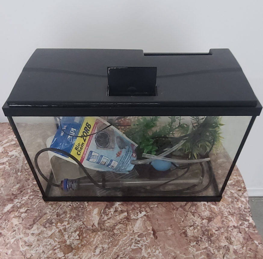 10 Gallon Fish Tank With Heater & All Accessories image indicator(2)