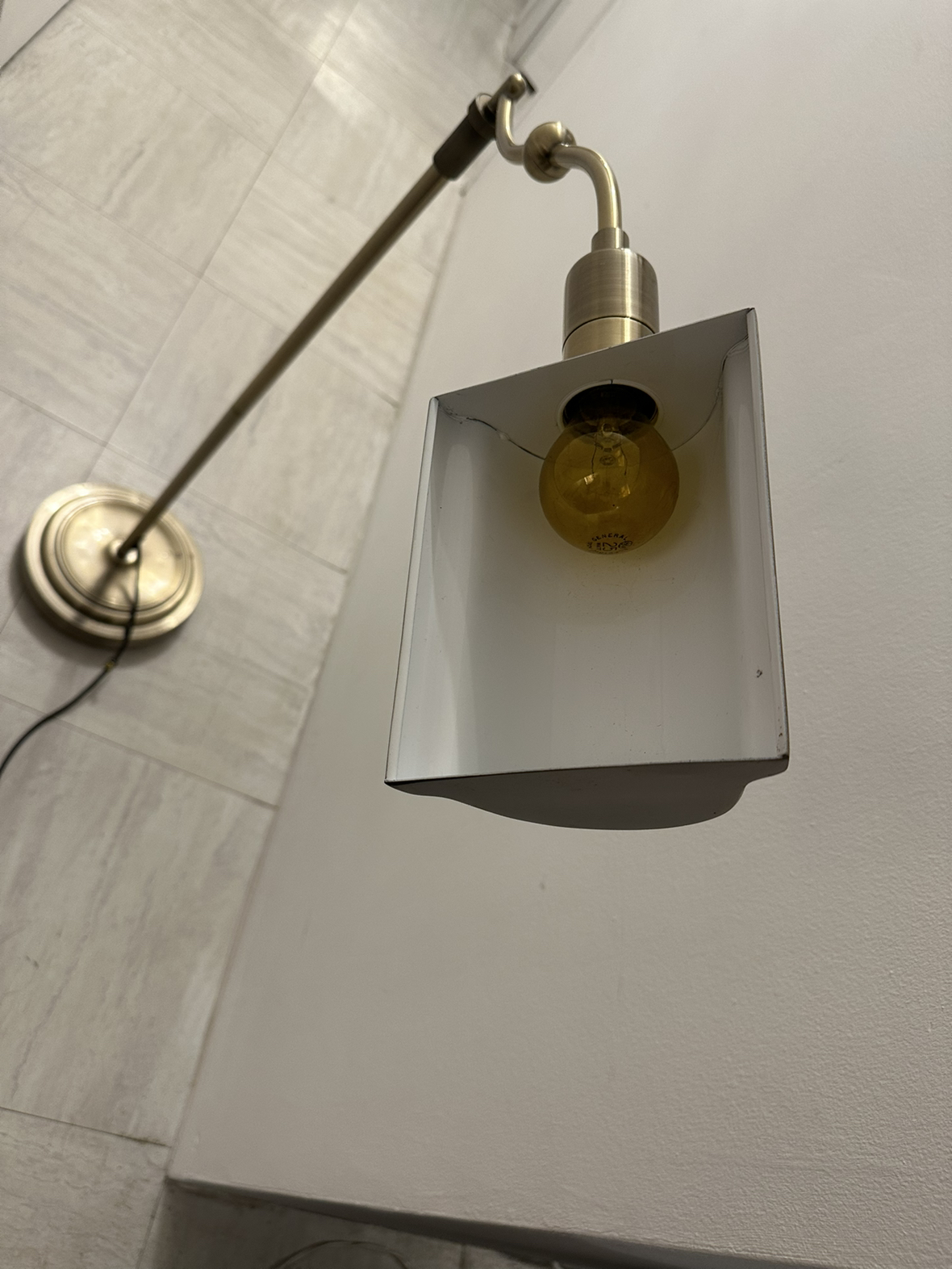 Floor Lamp - Brass 43” high x 16-22 long - photo 4