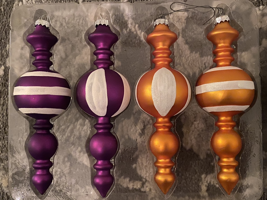 Glass 6” Christmas Ornaments (8 pcs) image indicator(2)