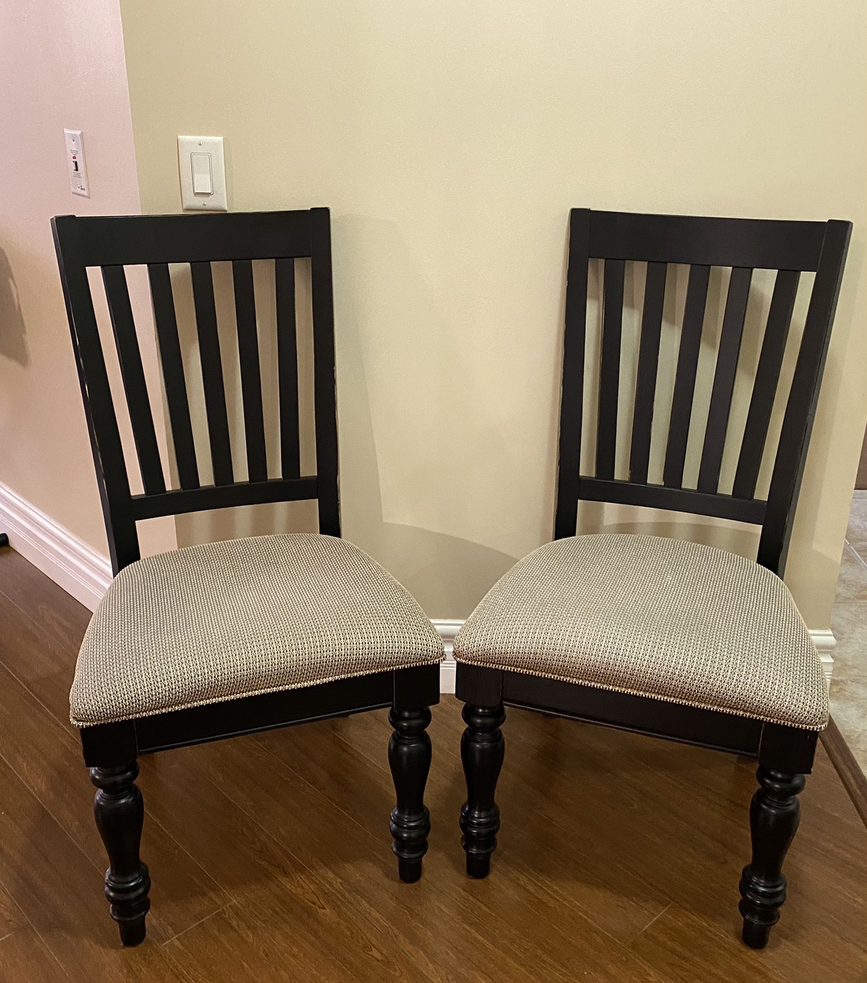 Chairs thumbnail