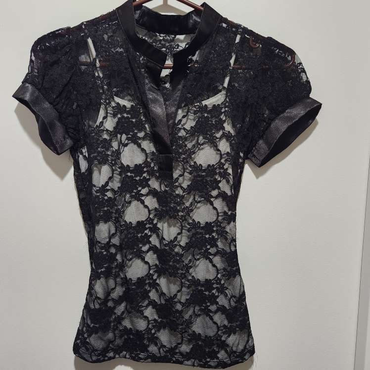 Black Lace Top - photo 2