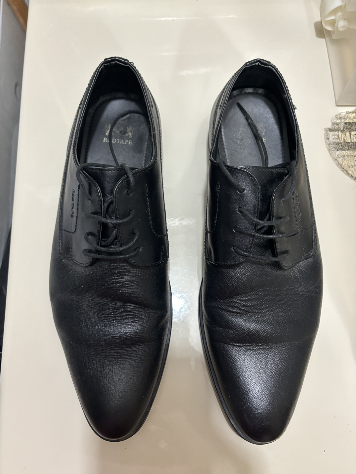 men's shoes size 11 (used) AVAILABLE thumbnail