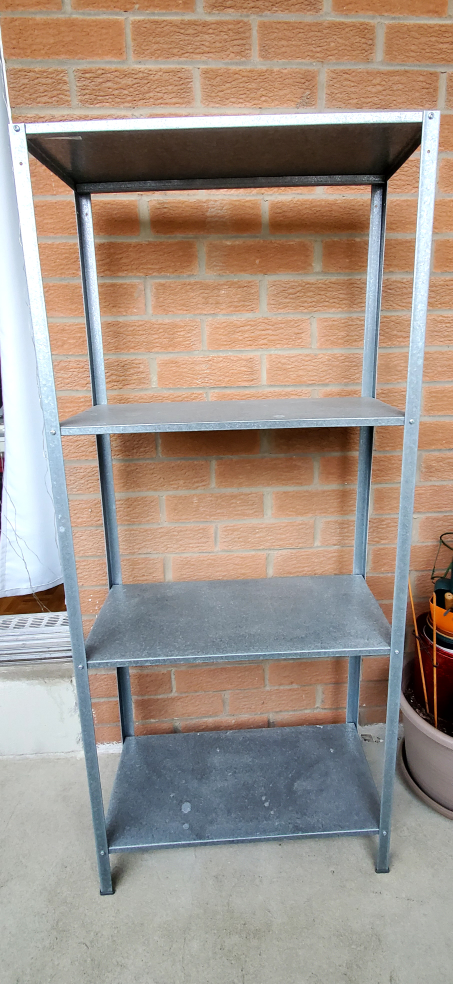 Shelf Unit, Indoor/Outdoor (Galvanized steel)  Assembled