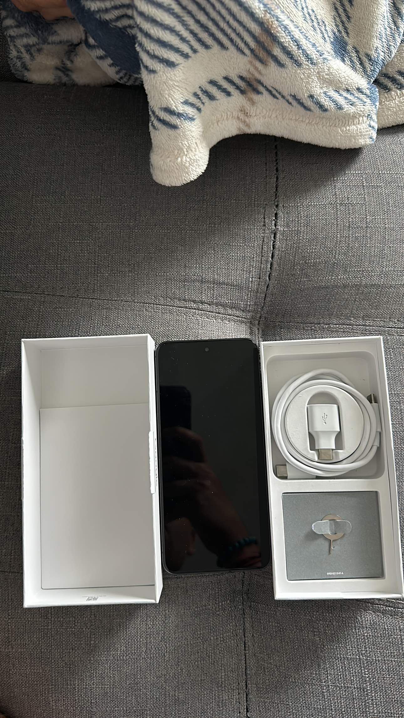 Google Pixel 8 - photo 2