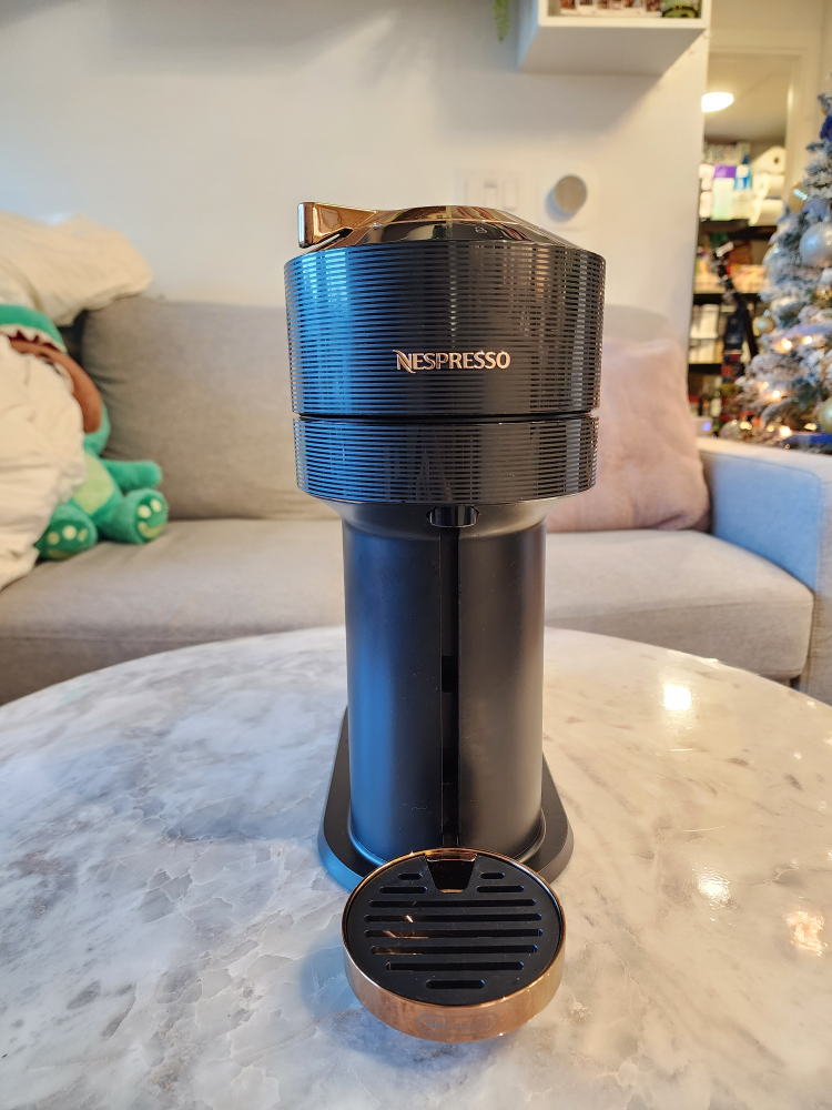 Nespresso Vertuo Next - Rose Gold
