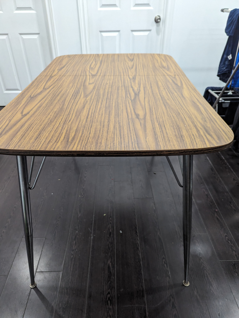 #SellingSpreeDinning Table with 4 chairs - photo 4