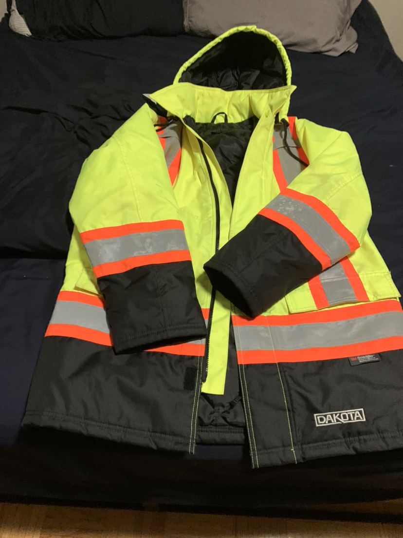 Dakota safety jacket image indicator(5)