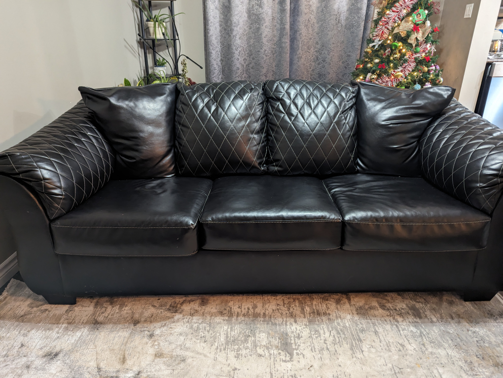 3 sweater sofa 🎁 - photo 4